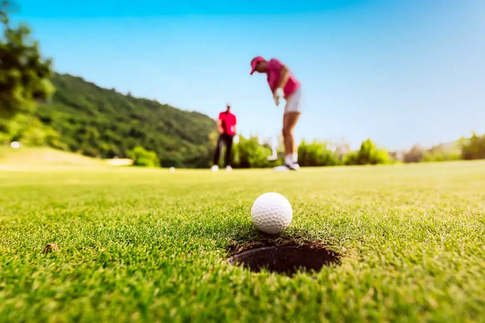 fordeler med å spille golf